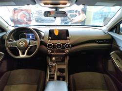 نیسان سێنترا